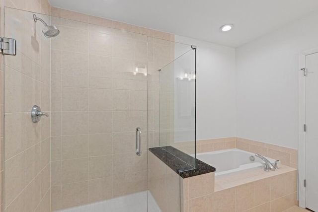 1080 Peachtree NE Street 1504, Atlanta, GA 30309