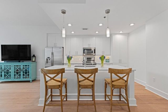 1080 Peachtree NE Street 1504, Atlanta, GA 30309