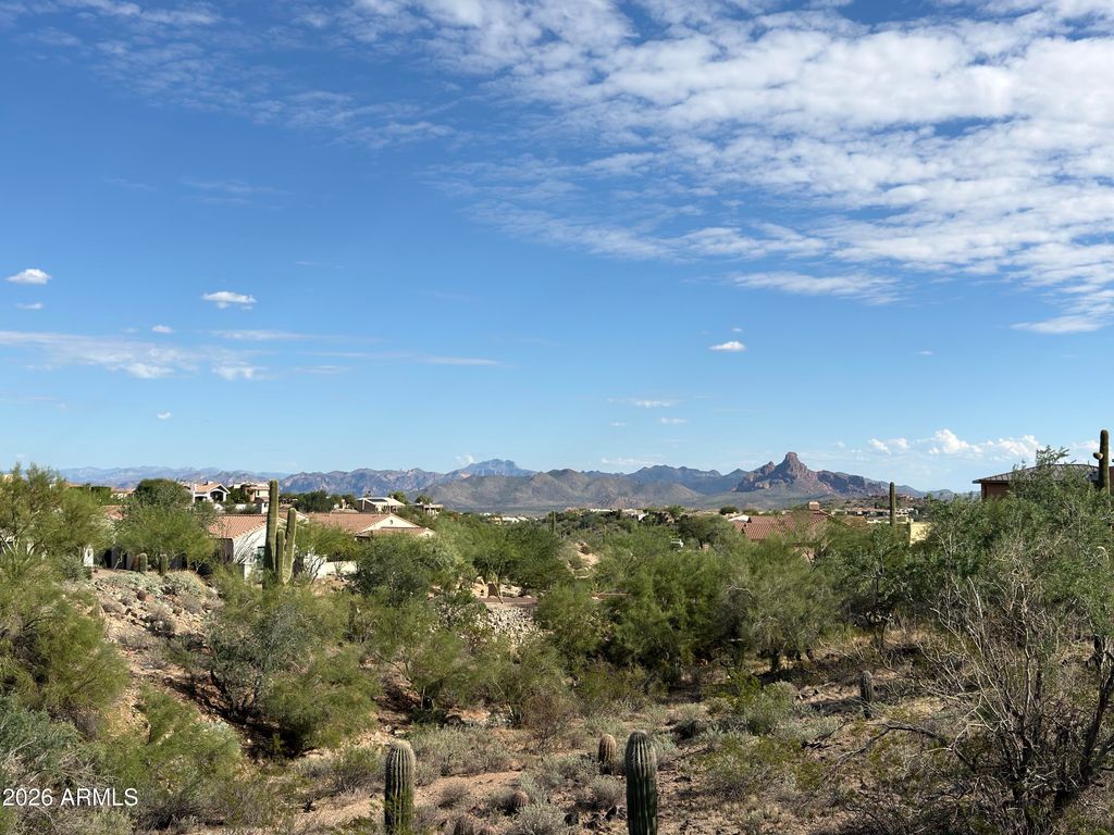 11856 N SUNSET VISTA Drive 39, Fountain Hills, AZ 85268 — exterior