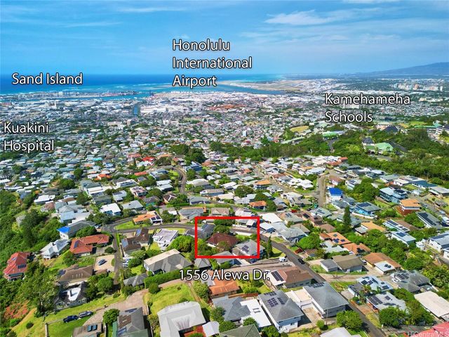 1556 Alewa Drive, Honolulu, HI 96817