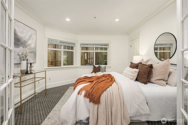 1206 E Republican Street, Seattle, WA 98102