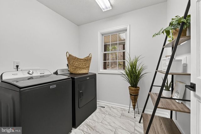 1029 FLEMING PARK RD, Mount Jackson, VA 22842