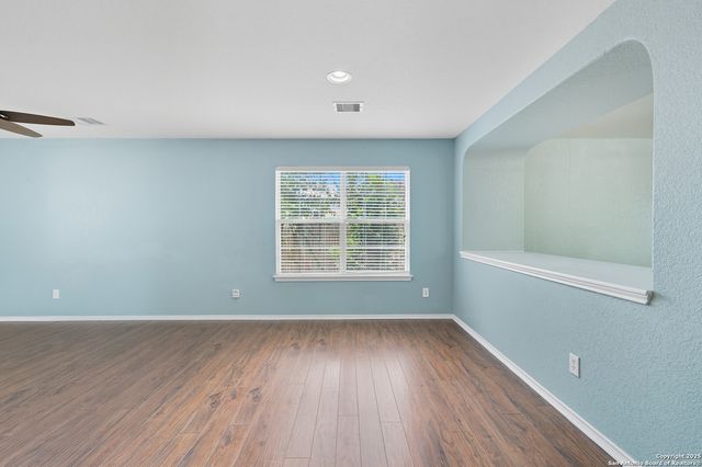 7527 Escada Crest, San Antonio, TX 78254