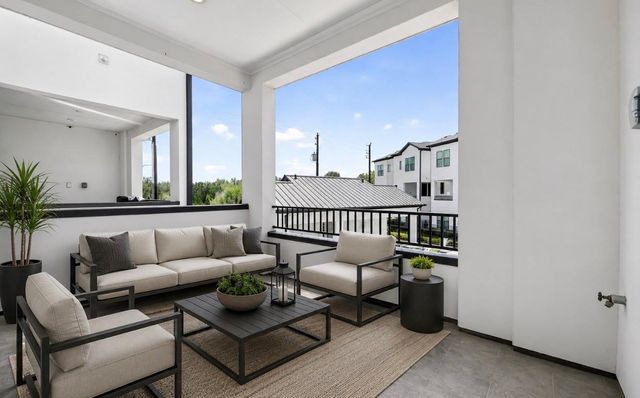 2812 Grand Fountains Drive F, Houston, TX 77054