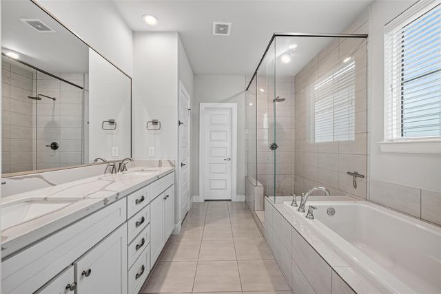 2812 Grand Fountains Drive F, Houston, TX 77054