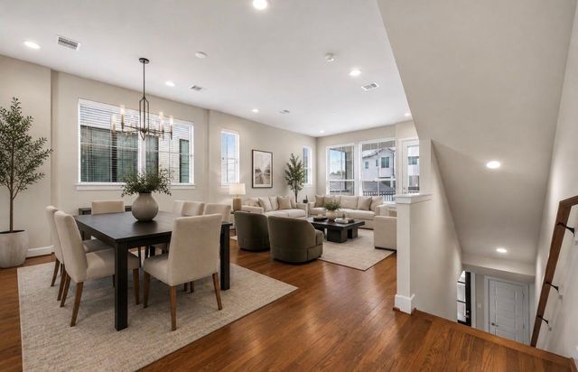 2812 Grand Fountains Drive F, Houston, TX 77054