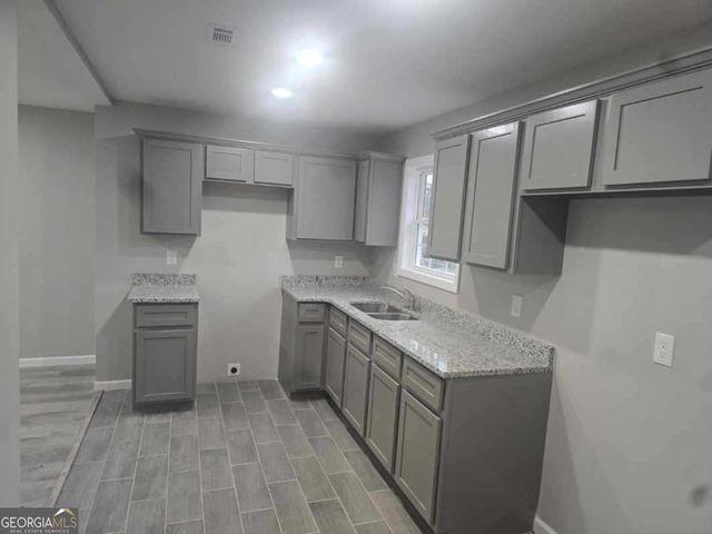 712 S Jefferson Street, Dublin, GA 31021