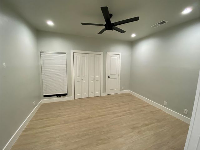 4704 Pershing Avenue, Fort Worth, TX 76107