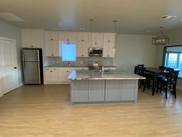 4704 Pershing Avenue, Fort Worth, TX 76107