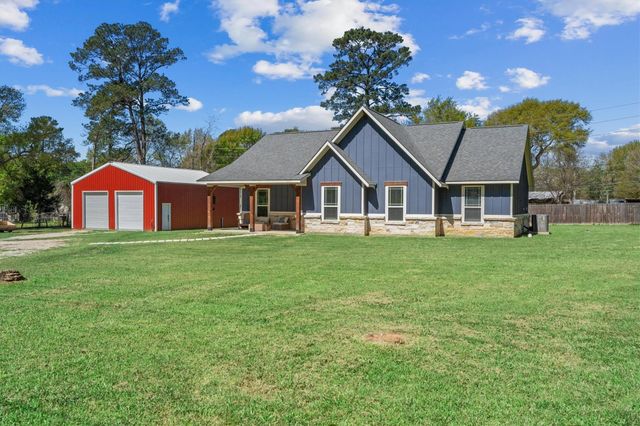 382 W Rollingwood Street, Pinehurst, TX 77362