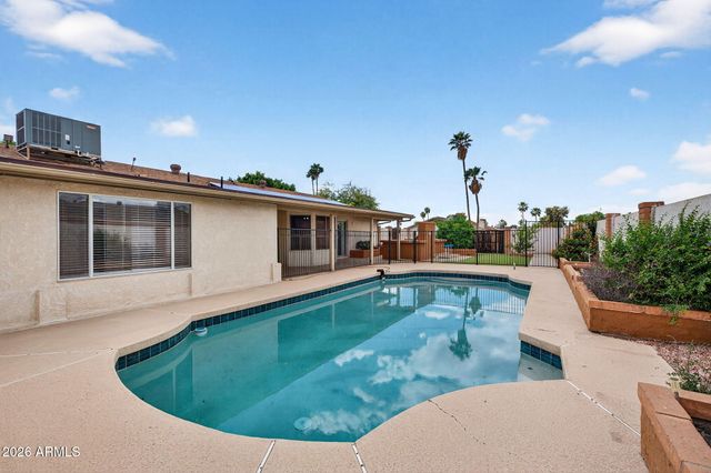 4034 W ANDERSON Drive, Glendale, AZ 85308