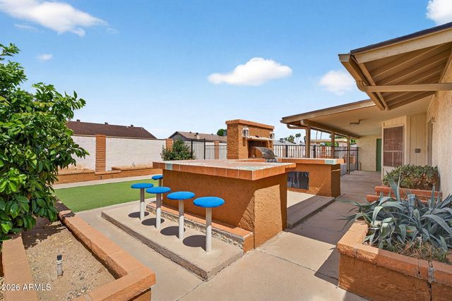 4034 W ANDERSON Drive, Glendale, AZ 85308