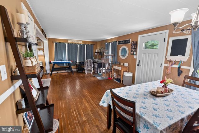 6687 HEARNS POND RD, Seaford, DE 19973
