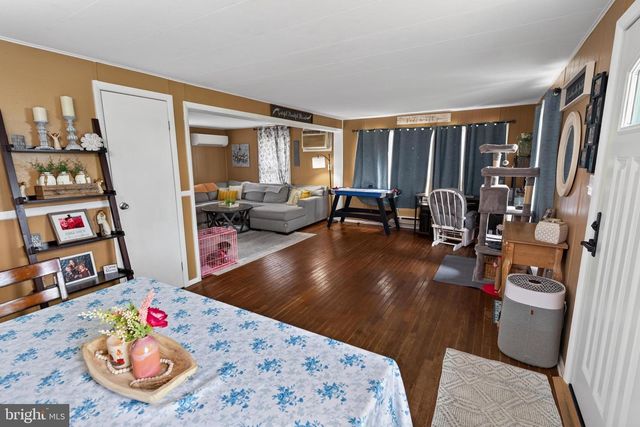 6687 HEARNS POND RD, Seaford, DE 19973