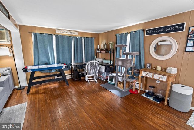 6687 HEARNS POND RD, Seaford, DE 19973