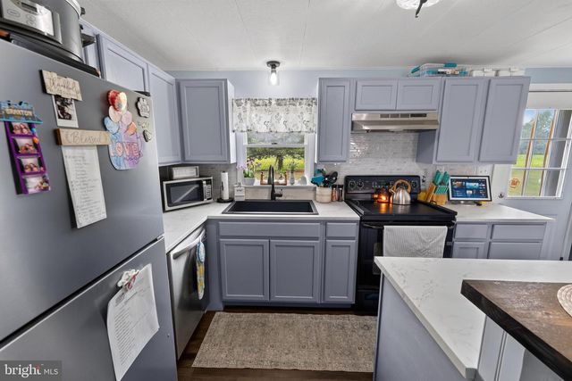 6687 HEARNS POND RD, Seaford, DE 19973