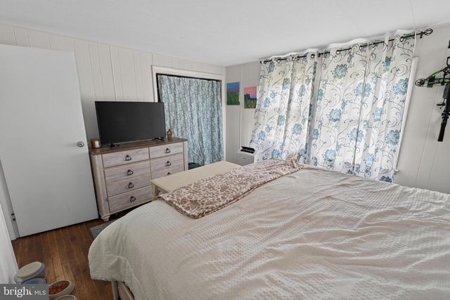 6687 HEARNS POND RD, Seaford, DE 19973