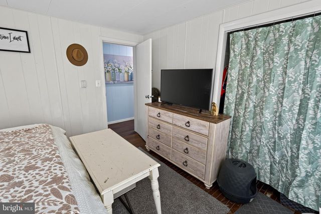 6687 HEARNS POND RD, Seaford, DE 19973