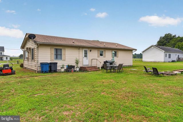 6687 HEARNS POND RD, Seaford, DE 19973
