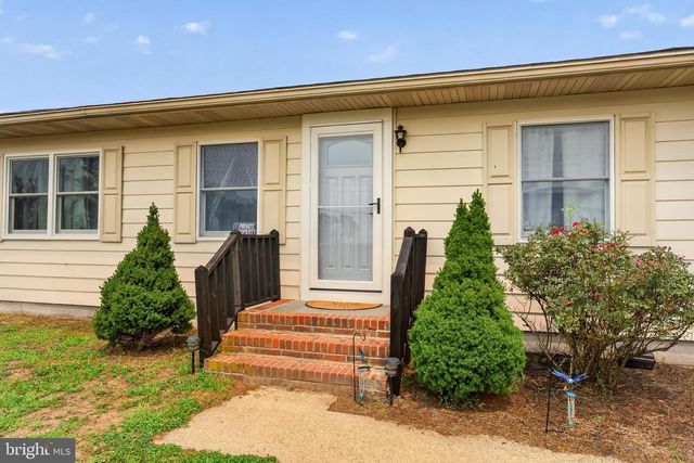 6687 HEARNS POND RD, Seaford, DE 19973