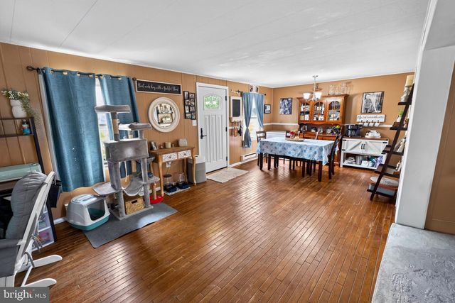 6687 HEARNS POND RD, Seaford, DE 19973