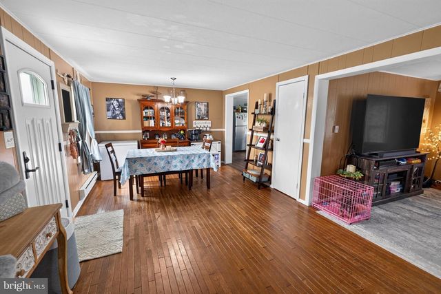 6687 HEARNS POND RD, Seaford, DE 19973