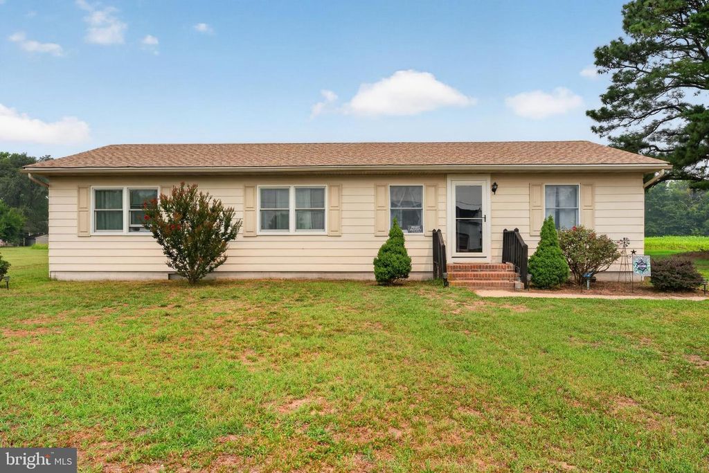 6687 HEARNS POND RD, Seaford, DE 19973