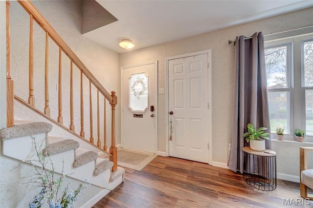 10161 Squire Meadows Drive C, St Louis, MO 63123