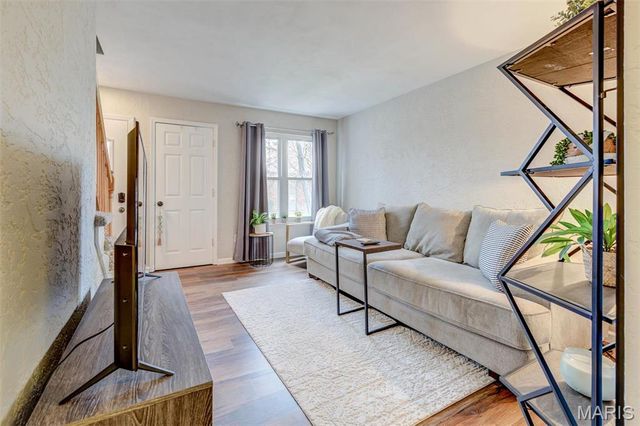 10161 Squire Meadows Drive C, St Louis, MO 63123