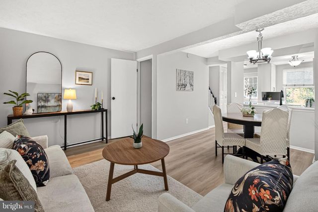 2810 NEW PROVIDENCE CT, Falls Church, VA 22042
