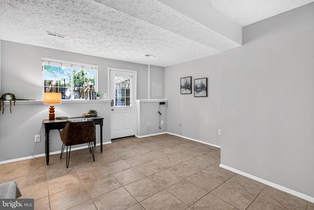 2810 NEW PROVIDENCE CT, Falls Church, VA 22042