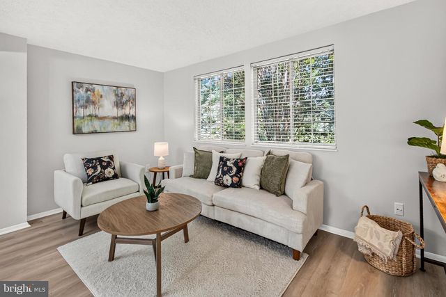 2810 NEW PROVIDENCE CT, Falls Church, VA 22042