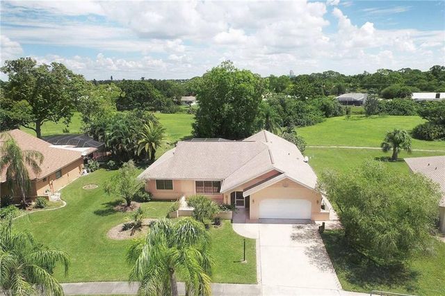 4220 Glasgow CT, North Fort Myers, FL 33903