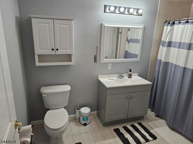 351 S Broad St, Elizabeth City, NJ 07202
