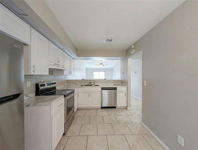 5226 2ND STREET, Orlando, FL 32810