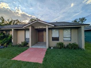 5226 2ND STREET, Orlando, FL 32810