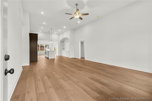 6216 Pleasant Run 935, Charlestown, IN 47111
