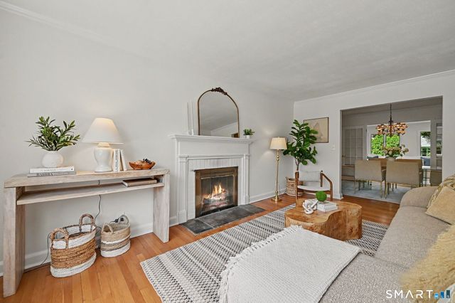 8 Ernel Drive, Greenwich, CT 06878