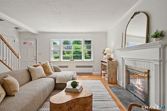 8 Ernel Drive, Greenwich, CT 06878