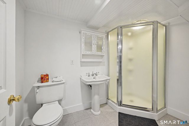 8 Ernel Drive, Greenwich, CT 06878
