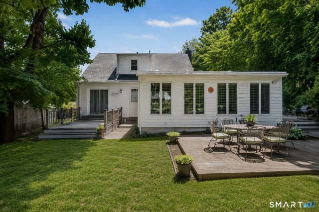 8 Ernel Drive, Greenwich, CT 06878