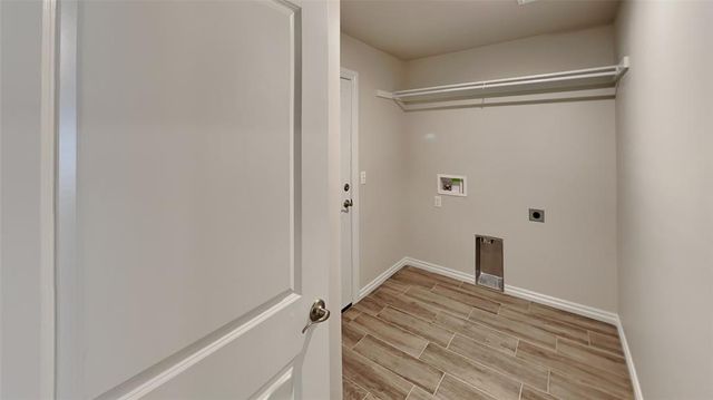 5317 Malpaso Creek Drive, Mustang, OK 73064