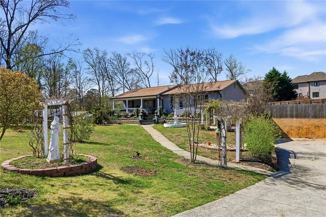 352 Trotters Ridge, Lawrenceville, GA 30043