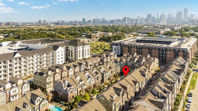 1065 Manacor Lane, Dallas, TX 75212