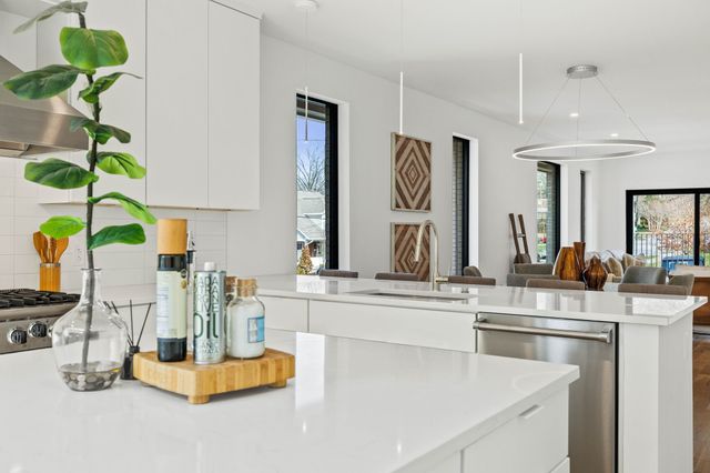 501 Little Channing Way, Nashville, TN 37212