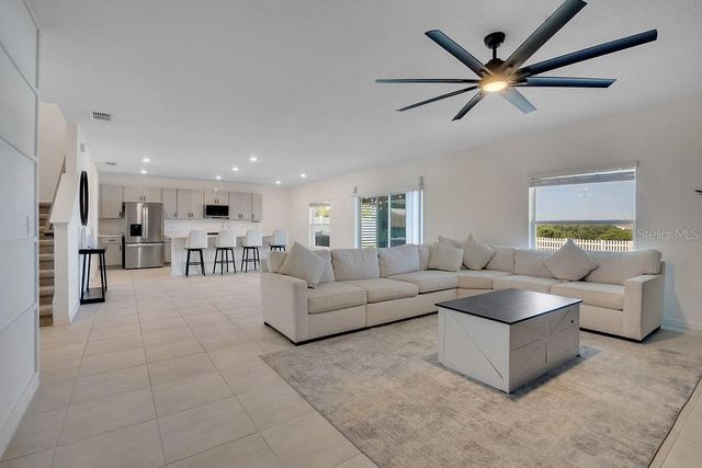 1033 CALICO POINTE CIRCLE, Groveland, FL 34736