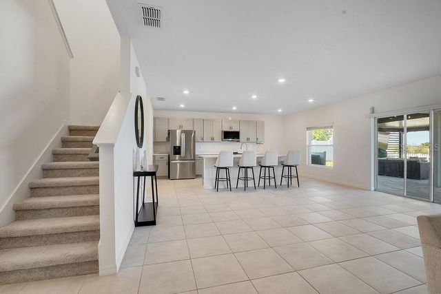 1033 CALICO POINTE CIRCLE, Groveland, FL 34736