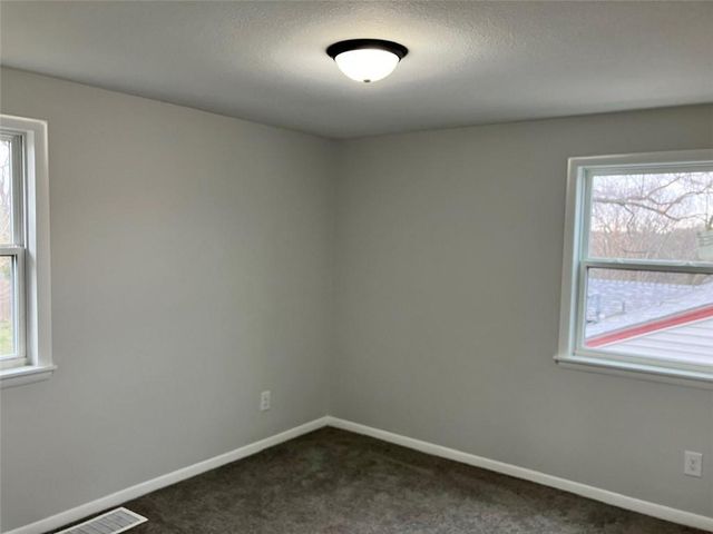 3160 Cleveland Avenue, Kansas City, KS 66104
