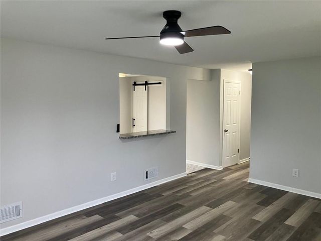 3160 Cleveland Avenue, Kansas City, KS 66104