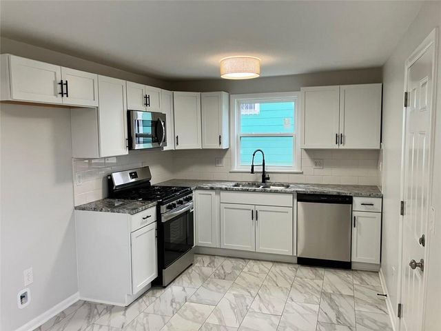 3160 Cleveland Avenue, Kansas City, KS 66104